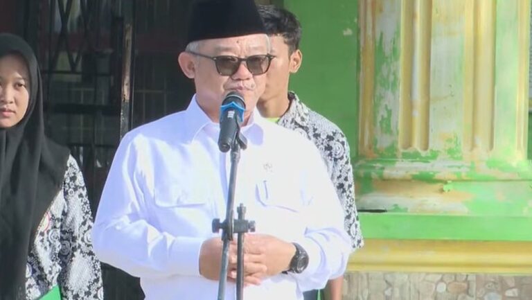 99 Sekolah di Aceh, Sumut, dan Sumbar Masih Belajar di Tenda Pascabencana