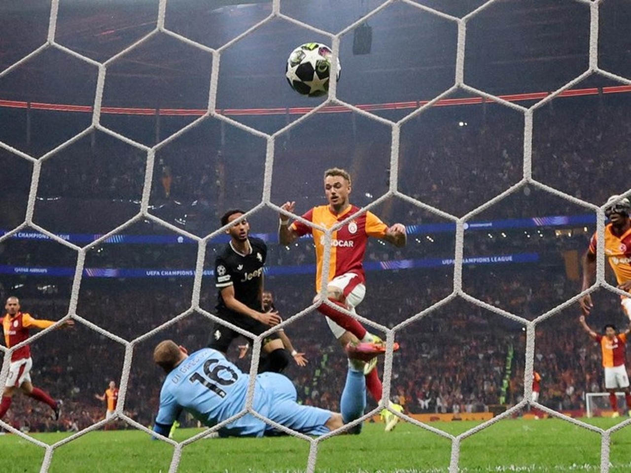 Galatasaray Bungkam Juventus 5-2, Okan Buruk: Laga Tak Terlupakan Bagi Sepak Bola Turki Galatasaray Bungkam Juventus 5-2, Okan Buruk: Laga Tak Terlupakan Bagi Sepak Bola Turki