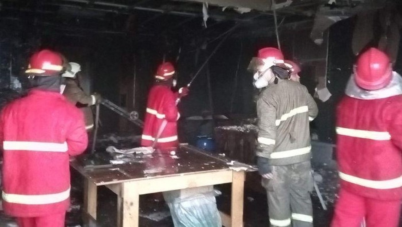Kebakaran Unit Apartemen PIK Jakarta Utara, 10 Mobil Damkar Dikerahkan Padamkan Api