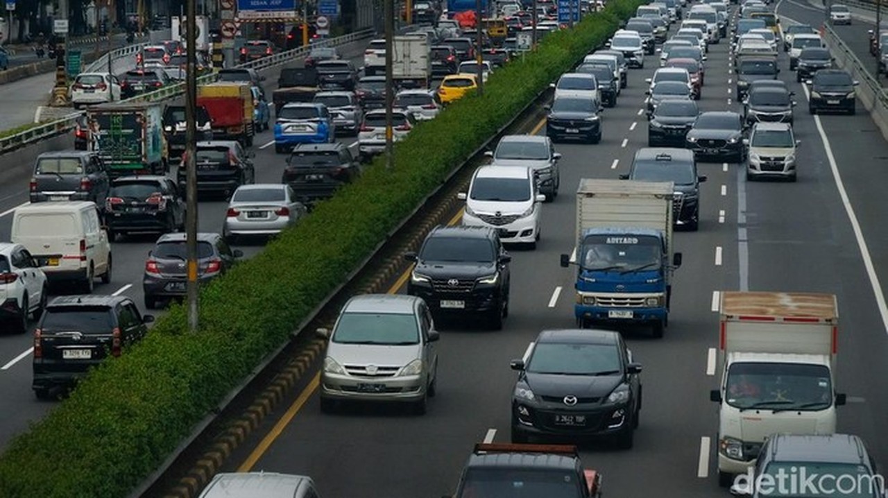 Ilustrasi. Kemacetan Dalam Tol (foto: Andhika Prasetia/detikcom)