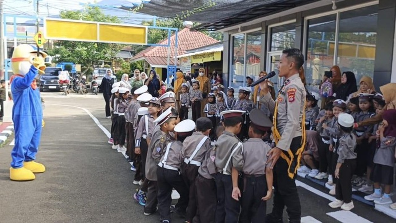 Aipda Agung Ginanjar: Penggagas Taman Edukasi Lalu Lintas dan SKCK Delivery di Polsek Pandeglang