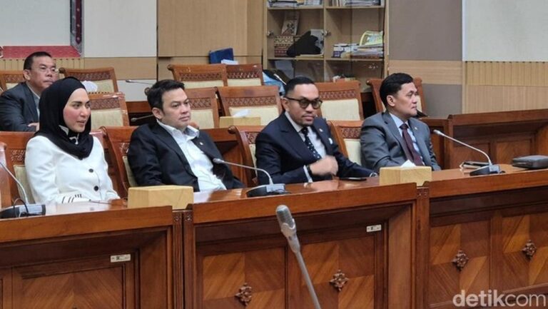 NasDem Tunjuk Kembali Ahmad Sahroni Pimpin Komisi III DPR, Ungkit Pengalaman dan Sanksi MKD