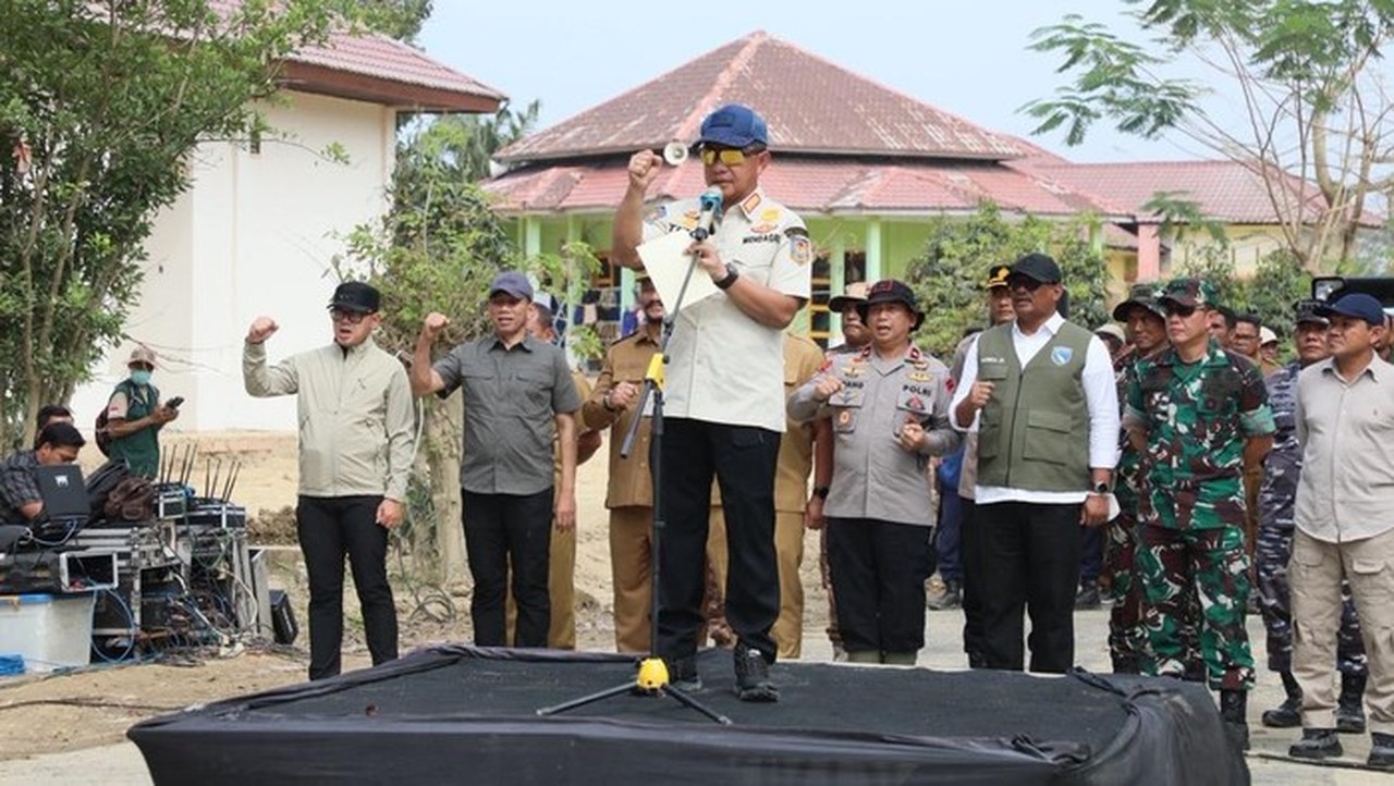 Mendagri Tito Karnavian Puji Dedikasi Praja IPDN dan ASN Kemendagri di Aceh Tamiang