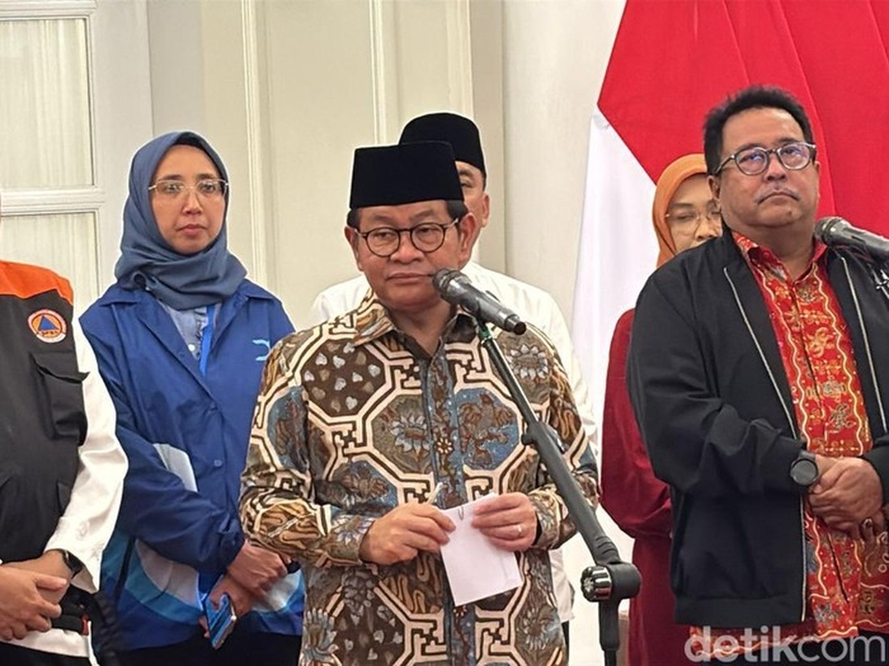 Pramono Anung Jamin Perayaan Imlek DKI Jakarta Meriah dengan Festival Lampion dan Barongsai