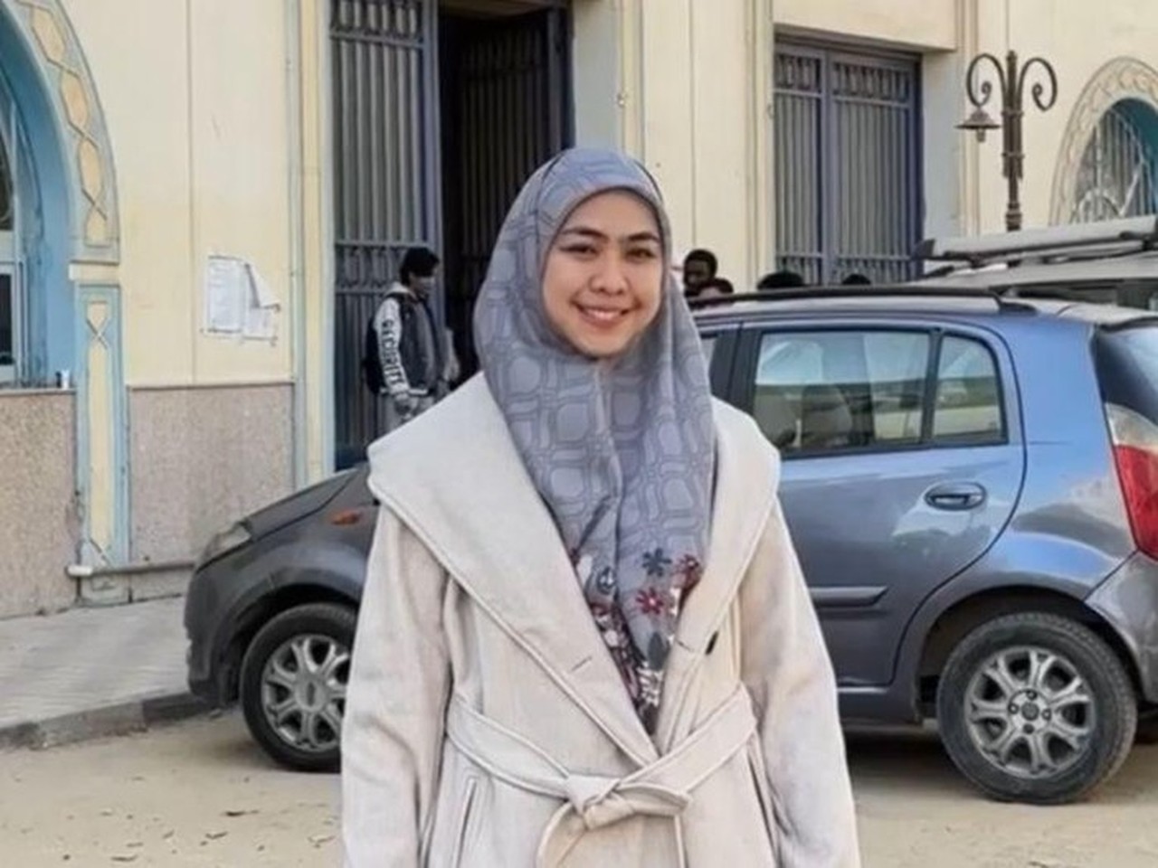 Oki Setiana Dewi: ‘Manusia Udara’ Lintas Benua Demi Kuliah dan Keluarga