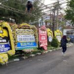 Rumah Duka Eyang Meri Hoegeng Banjir Karangan Bunga dari Pejabat Tinggi