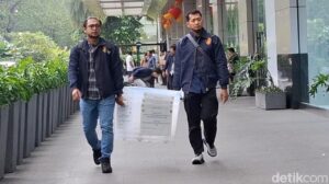 Bareskrim Polri Geledah Kantor Sekuritas di Jakarta Selatan Terkait Dugaan Saham Gorengan
