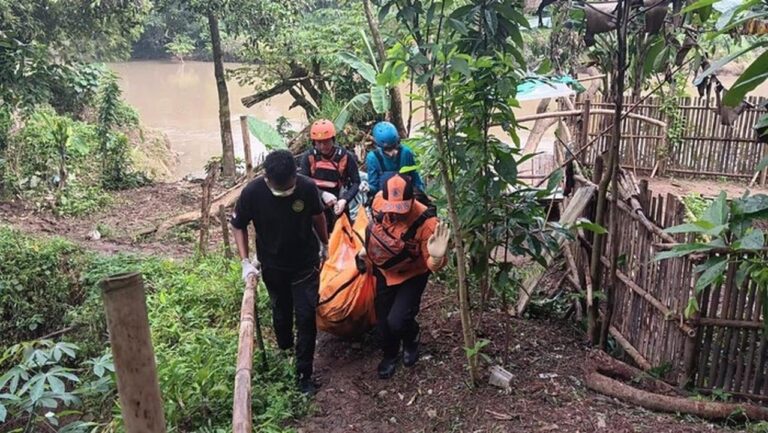 Pekerja Renovasi Jembatan di Bogor Ditemukan Meninggal Setelah Jatuh ke Sungai Cisadane