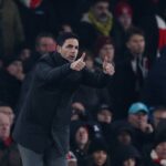 Mikel Arteta Kena Kartu Kuning Akibat Tertawa di Laga Arsenal vs Chelsea