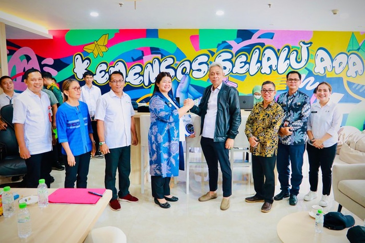 Wamensos Minta Kaltim dan Mahakam Ulu Segera Ajukan Pendirian Sekolah Rakyat