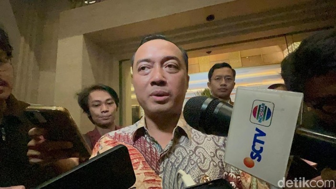 Mahendra Siregar Mundur dari Ketua OJK, Istana Sebut Surat Pengunduran Diri Sedang Diproses Mahendra Siregar Mundur dari Ketua OJK, Istana Sebut Surat Pengunduran Diri Sedang Diproses