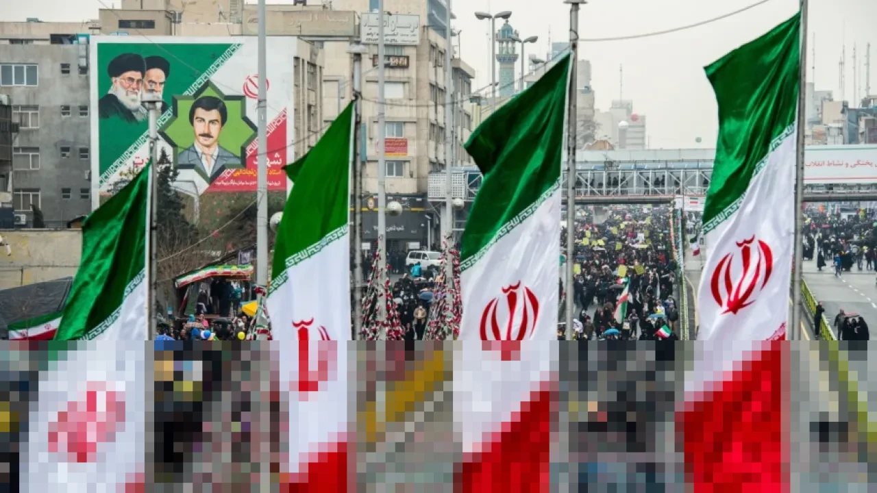 Di Ambang Konflik, AS hingga China Mulai Evakuasi Diplomat dari Iran