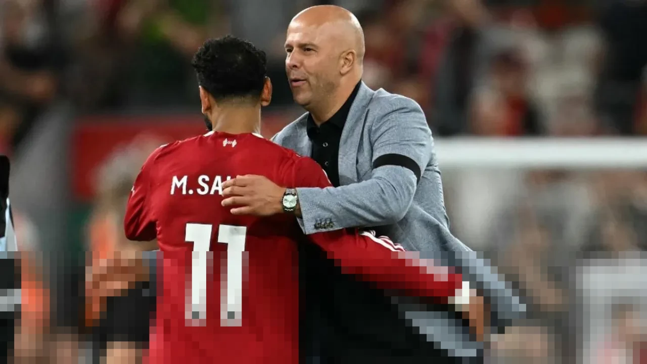 Arne Slot: “Standar Mohamed Salah Sangat Tinggi, Gol Akan Kembali”