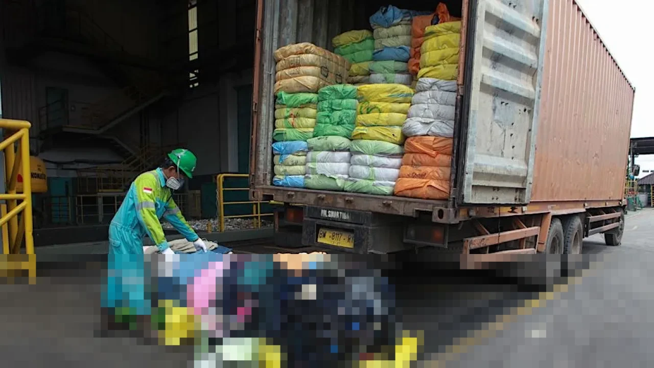 Pemerintah Buka Keran Impor Pakaian Bekas Cacah dari AS, Industri Tekstil Lokal Khawatirkan Dampak
