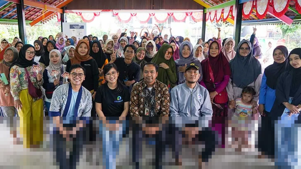 Pinjam Yuk Perkuat Literasi Keuangan di HUT ke-8, Gandeng Tokoh Masyarakat Edukasi Fintech Legal