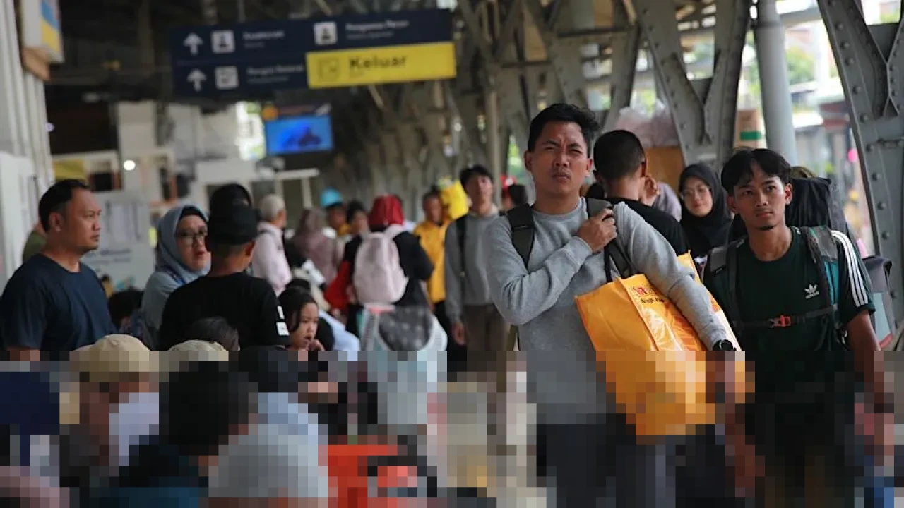 KAI Pertegas Aturan Bagasi Kabin Kereta Api Jelang Mudik 2026