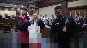Eks Dirut Pertamina Patra Niaga Riva Siahaan Divonis 9 Tahun Penjara dalam Kasus Korupsi Minyak