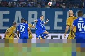 Federico Barba Ungkap Rahasia Benteng Kokoh Persib di Kandang: Filosofi Bertahan Italia