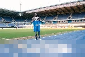 Rooney Ngozeka Mbo, Bek Muda 15 Tahun, Resmi Teken Kontrak Profesional Pertama dengan KRC Genk
