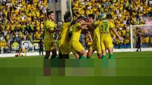 Classico Aljazair: MCA dan JSK Beradu Strategi di Tengah Tekanan