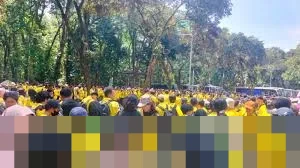 BEM UI Geruduk Mabes Polri, Tuntut Kapolri dan Kapolda Maluku Dicopot Usai Pelajar Tewas Dianiaya Brimob
