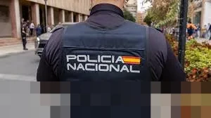 Polisi Bekuk Pencuri Berantai Pembobol Mobil di Garasi Albacete