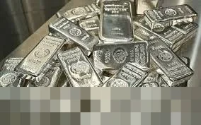 Deutsche Bank Proyeksikan Harga Perak Rata-rata US$45 per Ons di 2026
