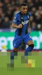 Eli Junior Kroupi Jadi Rebutan Klub Raksasa Eropa, Bournemouth Pasang Harga Rp1,5 Triliun