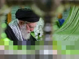 Menlu Iran Pastikan Ayatollah Ali Khamenei Selamat dari Serangan AS-Israel di Teheran