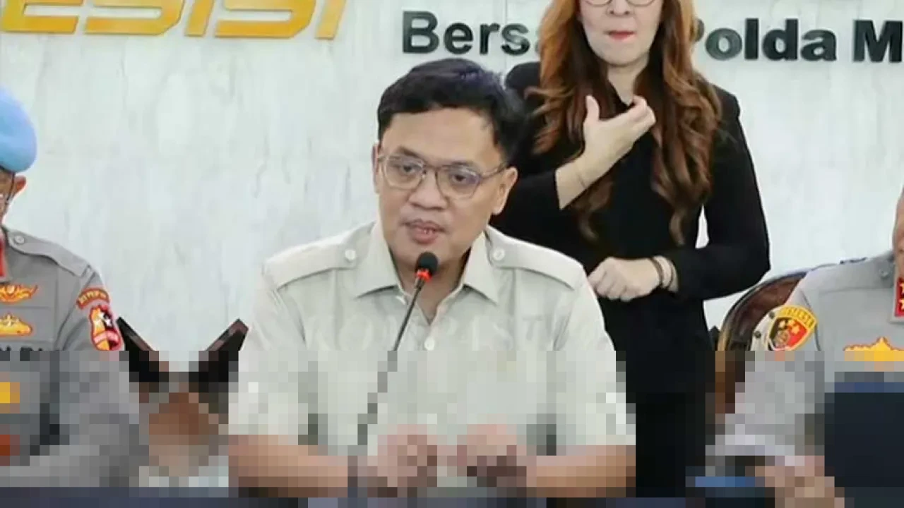 DPR Soroti Perbedaan Inisial Pelaku Kasus Andrie Yunus, Desak Sinergi TNI-Polri