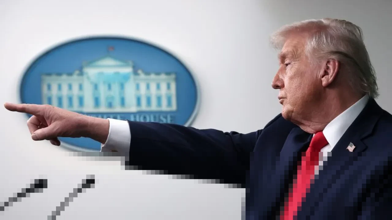 Trump Kembali Tunda Serangan ke Iran, Klaim Atas Permintaan Khusus Teheran