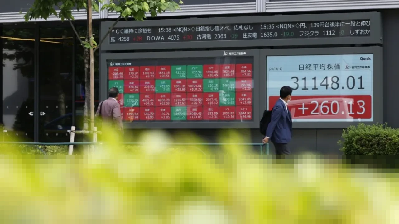 Bursa Saham Jepang Anjlok Tajam Imbas Eskalasi Konflik Iran