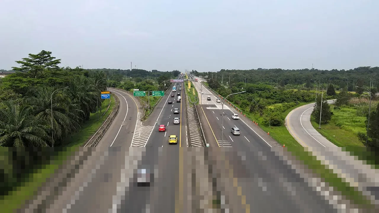 One Way dan Contraflow Diberlakukan di Tol Trans Jawa Mulai Hari Ini, Antisipasi Puncak Mudik Lebaran 2026