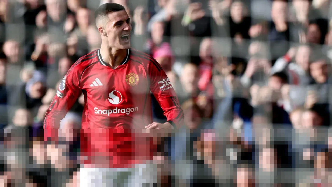 Manchester United Merangsek ke Peringkat Tiga Liga Inggris Usai Taklukkan West Ham