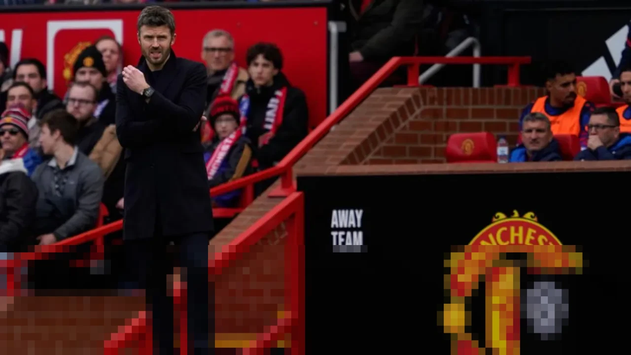Michael Carrick Bawa Angin Segar di Old Trafford, Peluang Permanen Menguat