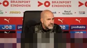Peter Bosz Peringatkan PSV: Waspada Jebakan Tim Papan Bawah