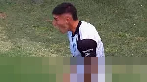 Boca Juniors Jamu Gimnasia Mendoza di Bombonera, Sorotan pada Kembalinya Leandro Paredes