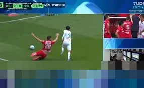 Toluca Unggul Cepat atas Chivas Lewat Penalti Kontroversial di Liga MX Clausura 2026