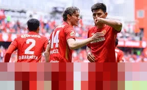 Toluca Kalahkan Chivas 2-0, Penalti Kontroversial Warnai Laga Liga MX