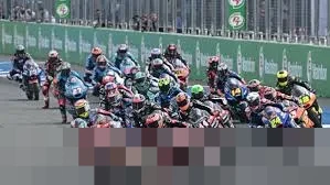 Bendera Merah Dua Kali Berkibar di Moto2 Thailand, Mario Aji Alami Kecelakaan Dramatis