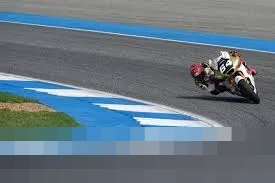 Drama Ganda di Moto2 Thailand 2026: Manuel Gonzalez Juara, Mario Aji Gagal Finis