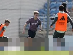 Krisis Pertahanan Hantam Real Madrid: Huijsen Kembali, Camavinga Diragukan Lawan Getafe