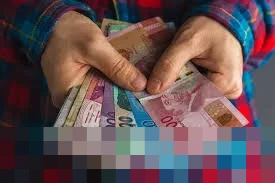 Rupiah Tertekan Dekati Rp 17.000 di Tengah Konflik Iran-AS-Israel yang Memanas