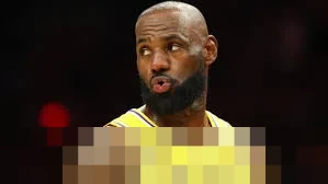LeBron James Siap Berlaga Kontra Kings, Sacramento Dihantam Badai Cedera Jelang Duel Krusial