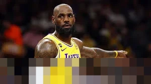 Lakers Hantam Kings 128-104, Doncic dan James Pimpin Kebangkitan di Kandang