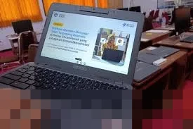 Jaksa: “Harga Chromebook di Daerah Capai Rp 7 Juta, Wow!”