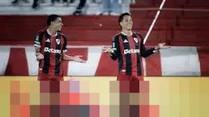 Driussi Cetak Gol, River Plate Awali Era Coudet dengan Kemenangan Penuh Drama atas Huracán