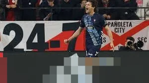 Giráldez Istirahatkan Marcos Alonso dan Starfelt Jelang Laga Krusial Celta vs Alavés
